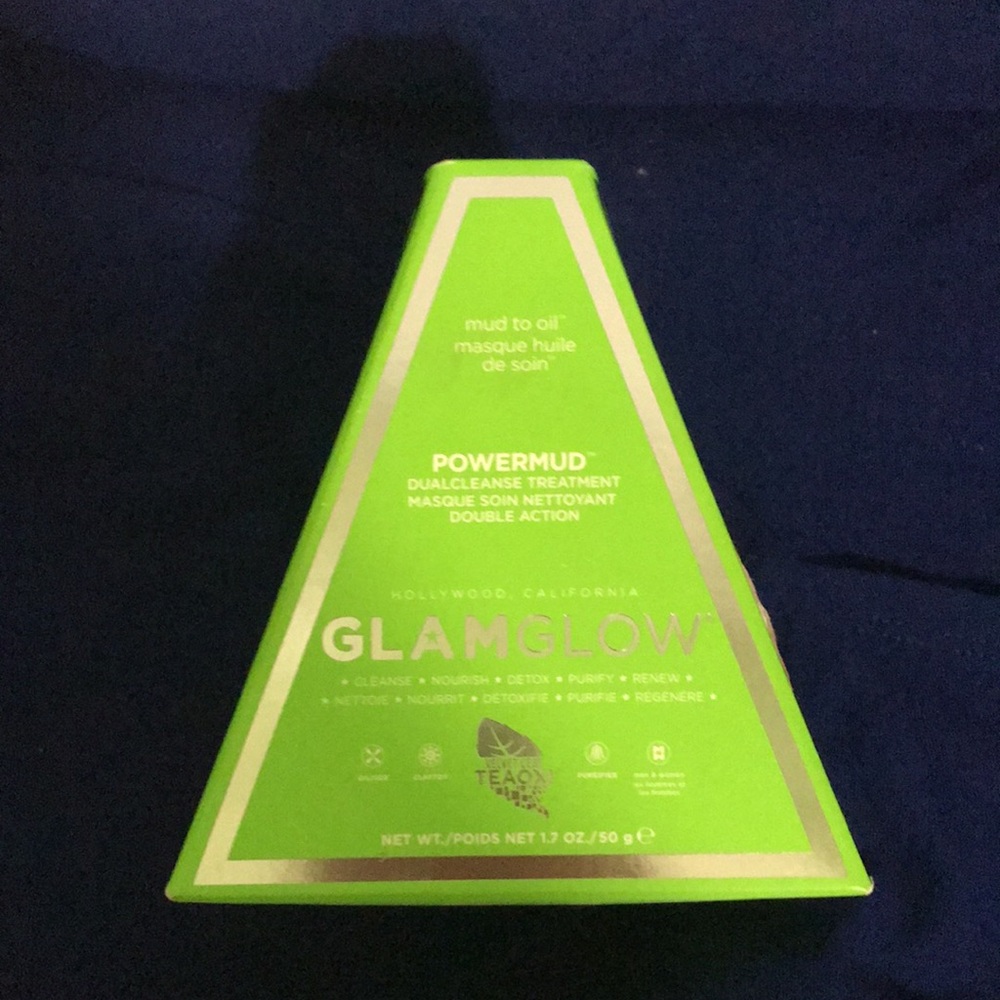 GlamGlow, powermud mask - Picture 10 of 13